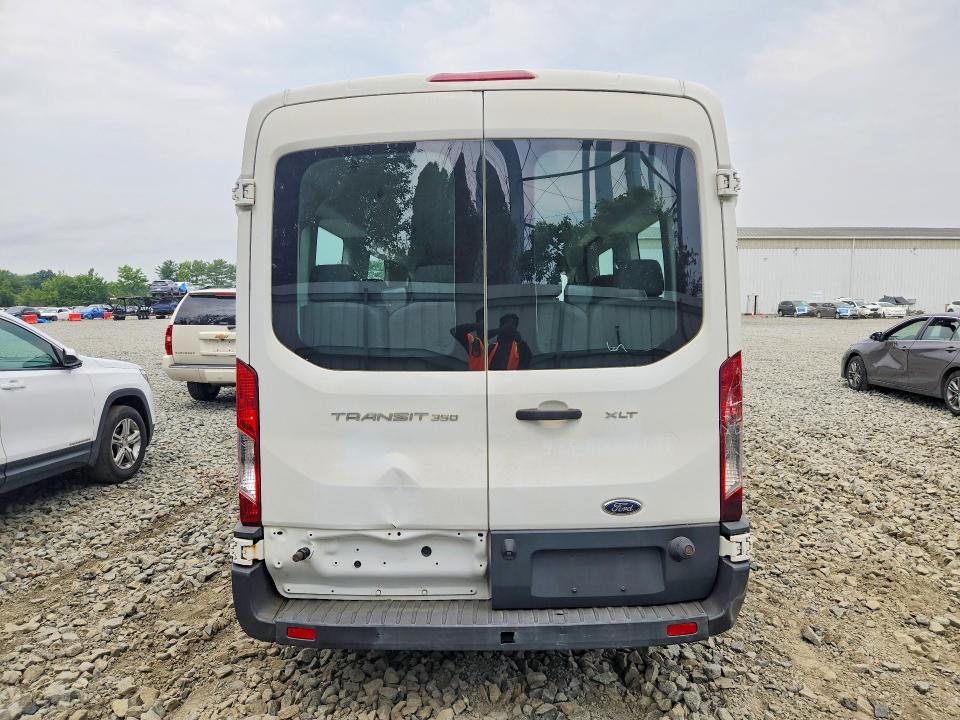 2016 Ford Transit VIN 1FBAX2CM3GKA14438 COPART salvage auction — MINOR DENT/SCRATCHES, Nj - Certificate Of Title (P), sold $7,900 on 2026-08-24 (photo 6)