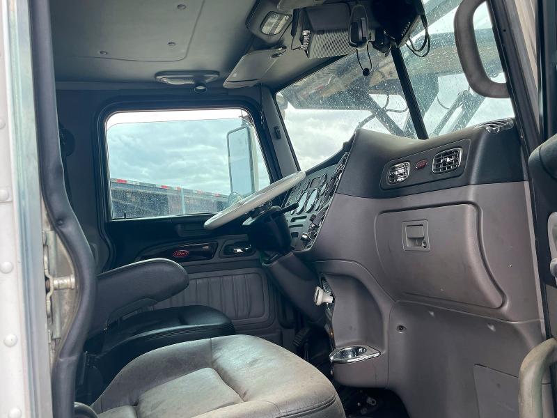 2019 Peterbilt All other VIN 1NPXLP9X2KD630072 COPART salvage auction — MECHANICAL, CT, sold $21,500 on 2026-07-28 (photo 5)