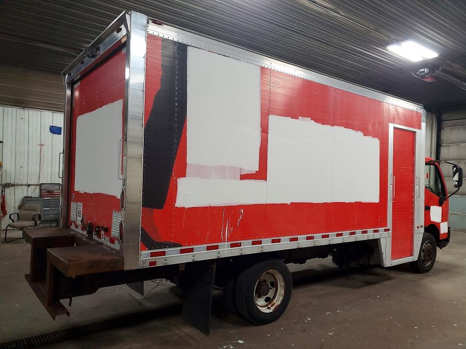 2018 Hino All other VIN JHHSDM2H2JK006165 COPART salvage auction — MINOR DENT/SCRATCHES, MN - CERTIFICATE OF TITLE, sold $4,800 on 2026-08-03 (photo 3)