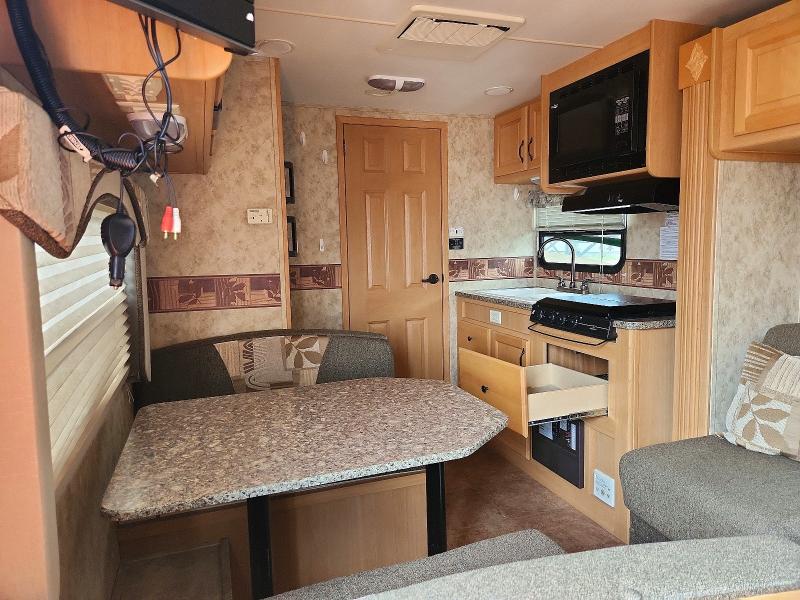 2010 Everlite Trailers VIN 5ZWTE2826A1000100 COPART salvage auction — NORMAL WEAR, TX - CERTIFICATE OF TITLE, sold $100 on 2026-07-28 (photo 7)