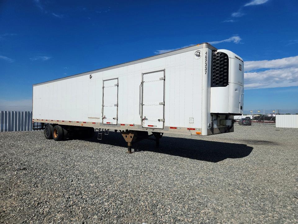 2016 Utility trailer manufacture Trailer VIN 1UYVS248XGU525129 COPART salvage auction — FRONT END, DV, sold $1,000 on 2026-07-14 (photo 4)