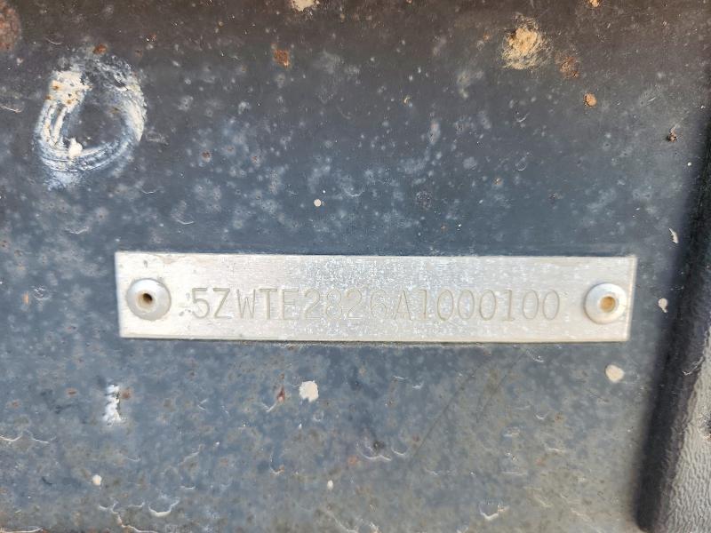 2010 Everlite Trailers VIN 5ZWTE2826A1000100 COPART salvage auction — NORMAL WEAR, TX - CERTIFICATE OF TITLE, sold $100 on 2026-07-28 (photo 8)
