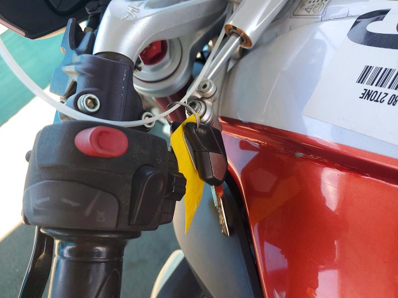 2015 M. v. agusta Brutale 80 VIN ZCGPFGNU3FV008563 COPART salvage auction — MECHANICAL, CA - DIS/DLR/EXP APP FOR DUP CLEAN, sold $200 on 2026-07-28 (photo 8)