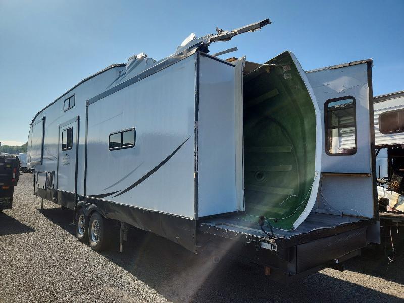 2022 Foresriver Unknown VIN 5ZT3TD4BXN9011645 COPART salvage auction — ALL OVER, CT, sold $10 on 2026-07-29 (photo 3)