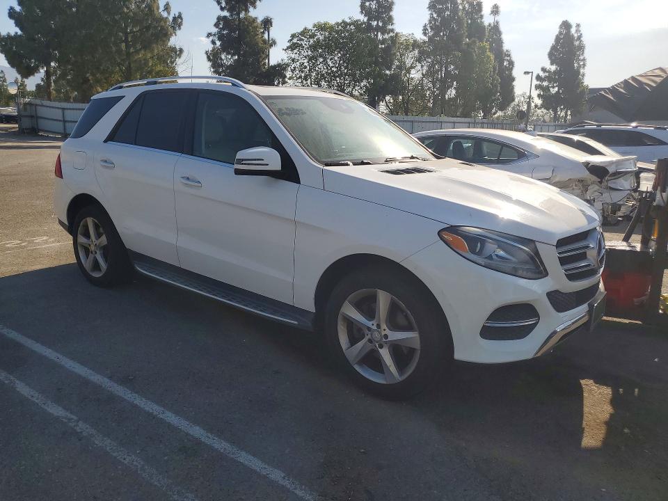 2016 Mercedes-benz Gle class VIN 4JGDA5JB2GA749622 COPART salvage auction — NORMAL WEAR, Ca - Dis/Dlr/Exp Only Clean Title, sold $6,600 on 2026-08-04 (photo 4)