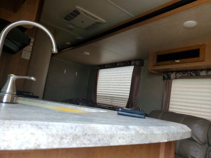 2017 Foresriver Catalina VIN 5ZT2CAUB8HA026979 COPART salvage auction — SIDE, GA - CERTIFICATE OF TITLE, sold $3,100 on 2026-07-28 (photo 6)