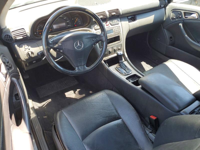 2002 Mercedes-benz C class VIN WDBRN47J12A175819 COPART salvage auction — MINOR DENT/SCRATCHES, DV, sold $275 on 2026-08-17 (photo 8)