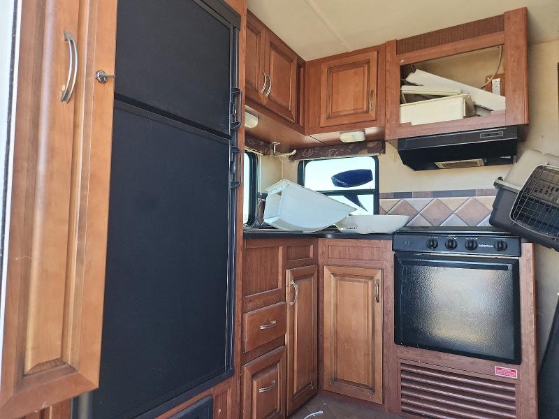 2014 Wildcat Trv trl VIN 4X4TWCZ27ET012471 COPART salvage auction — ROOF, SC, sold $2,150 on 2026-07-09 (photo 9)