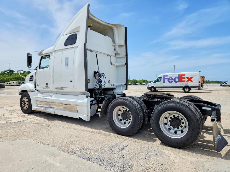 2018 Western star/auto car All other VIN 5KJJBHDR9JLJZ0714 COPART salvage auction — FRONT END, MS - CERT OF TITLE-SALVAGED, sold $8,200 on 2026-07-23 (photo 2)