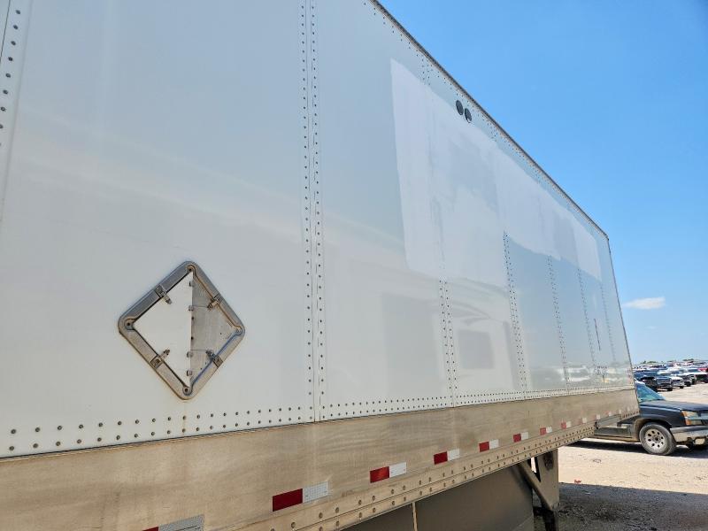 2019 Hyundai translead inc . VIN 3H3V532CXKT477124 COPART salvage auction — SIDE, CT, sold $40 on 2026-07-28 (photo 5)