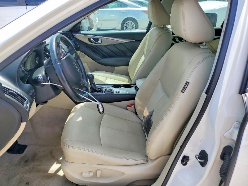 2015 Infiniti Q50 VIN JN1BV7AP8FM330553 COPART salvage auction — MINOR DENT/SCRATCHES, FL - CERTIFICATE OF TITLE (P), sold $1,500 on 2026-07-31 (photo 7)