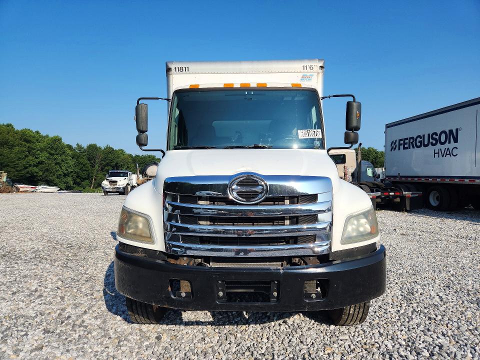 2016 Hino All other VIN 5PVNE8JT5G4S56829 COPART salvage auction — MINOR DENT/SCRATCHES, PA - CERT OF TITLE, sold $4,600 on 2026-07-30 (photo 5)
