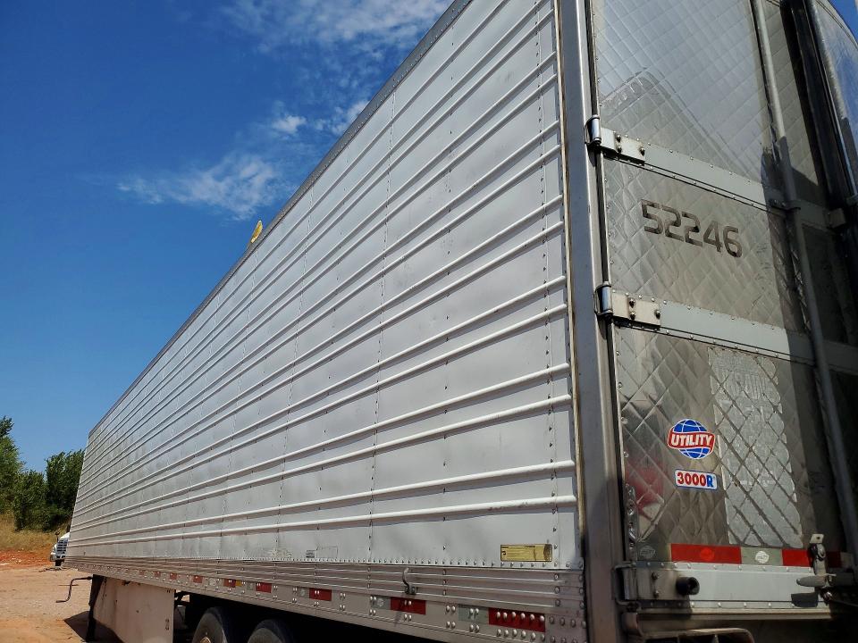 2022 Utility All models VIN 1UYVS2531N6514721 COPART salvage auction — SIDE, CT, sold $7,700 on 2026-08-11 (photo 2)