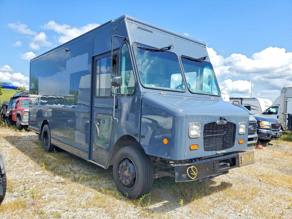 2021 Frht - freightliner Mt45 chass VIN 4UZAC2GA0MCMM9359 COPART salvage auction — NORMAL WEAR, IN - CERTIFICATE OF TITLE, sold $275 on 2026-07-28 (photo 4)