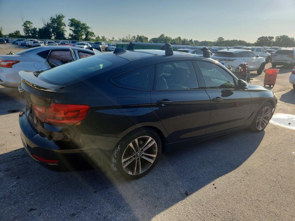 2015 BMW 3 series VIN WBA3X5C59FD559901 COPART salvage auction — MINOR DENT/SCRATCHES, RT, sold $15 on 2026-07-28 (photo 3)
