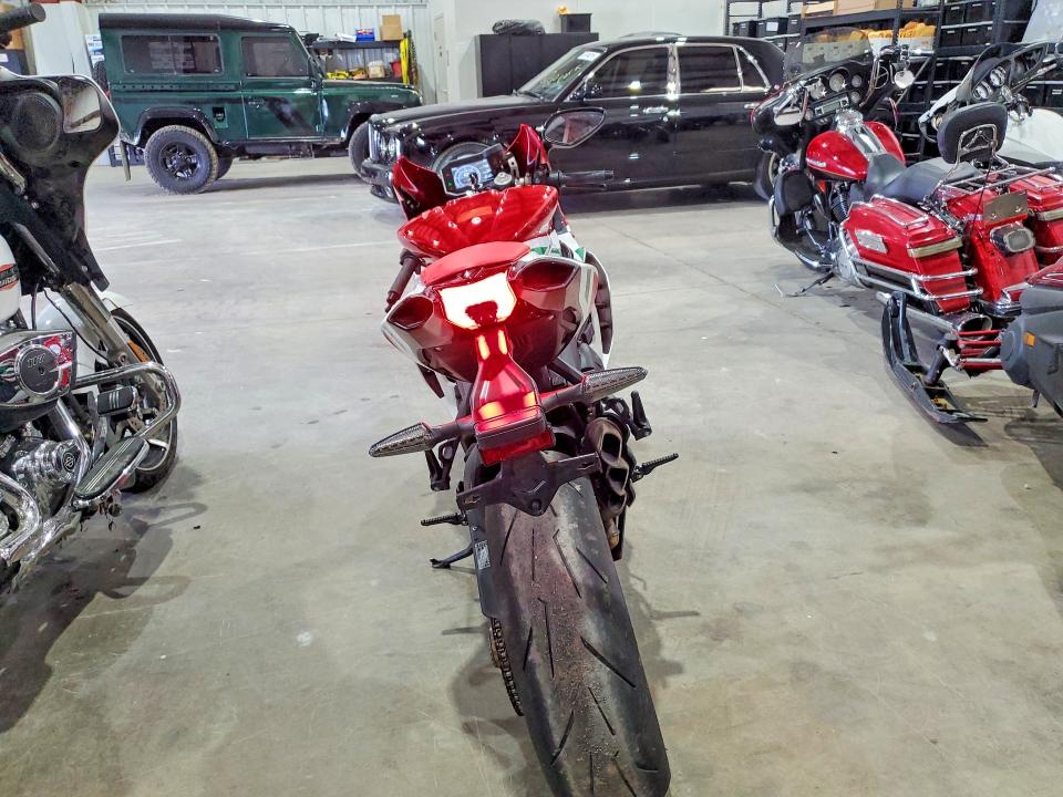 2025 M. v. agusta Motorcycle VIN ZCGDNXEC7SV003499 COPART salvage auction — SIDE, MA - CERT OF TITLE-SALVAGE, sold $7,500 on 2026-07-29 (photo 4)