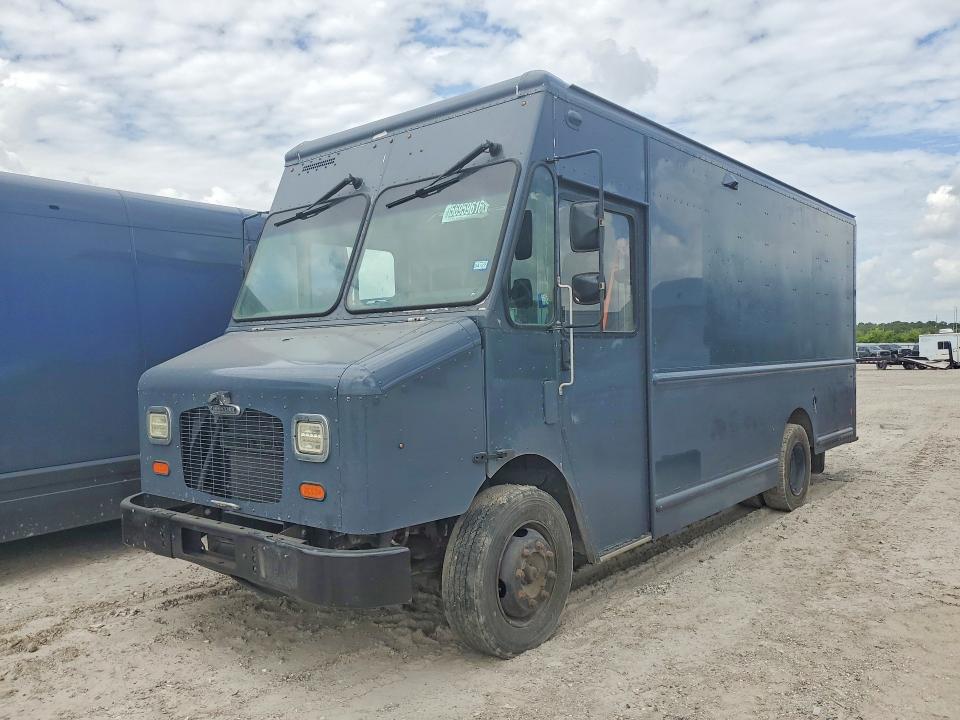 2021 Frht - freightliner All other VIN 4UZAC2GA2MCMM9587 COPART salvage auction — MINOR DENT/SCRATCHES, TX - CERTIFICATE OF TITLE, sold $16,300 on 2026-07-14 (photo 1)