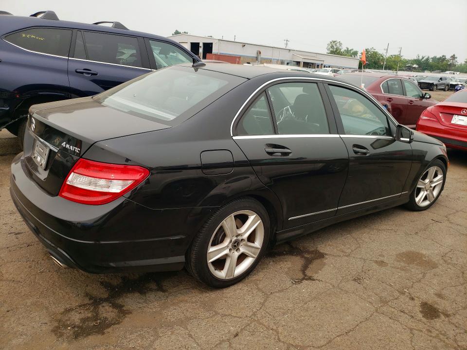 2012 Mercedes-benz C class VIN WDDGF8BB6CR196171 COPART salvage auction — MINOR DENT/SCRATCHES, Ct - Cert Of Title-Salvage, sold $875 on 2026-08-04 (photo 3)