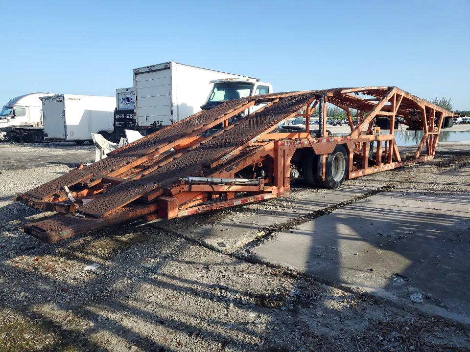 1998 Urwi Trailer VIN 1W9XA5726WG164122 COPART salvage auction — REAR END, FL - CERT OF TITLE SLVG REBUILDABLE, sold $10 on 2026-07-30 (photo 3)