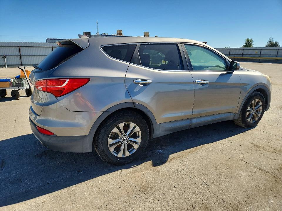 2014 Hyundai Santa fe VIN 5XYZT3LB9EG164054 COPART salvage auction — UNDERCARRIAGE, CA - DIS/DLR/EXP ONLY CLEAN TITLE, sold $3,100 on 2026-07-31 (photo 3)