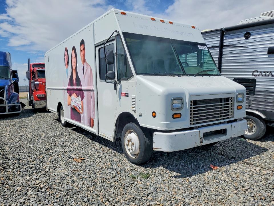 2008 Frht - freightliner All other VIN 4UZAAPDU48CAA9084 COPART salvage auction — FRONT END, IN - DIS/DLR/EXP ONLY CLEAN TITLE, sold $275 on 2026-08-11 (photo 4)