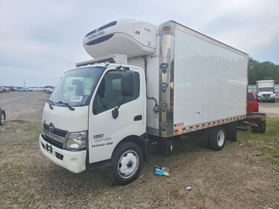 2018 Hino All other VIN JHHRDM2H0JK005160 COPART salvage auction — MINOR DENT/SCRATCHES, NY - CERTIFICATE OF TITLE, sold $9,600 on 2026-07-28 (photo 1)