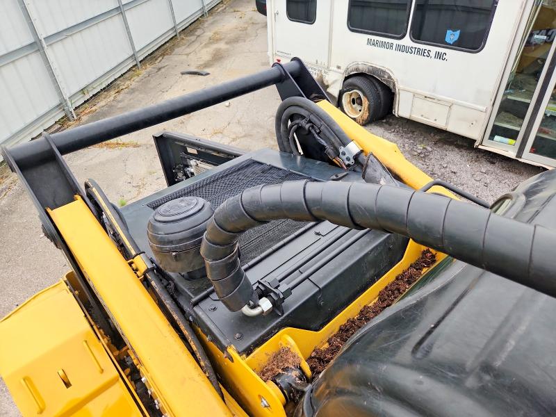 2025 Cat Constructi VIN CAT299D3HS3801450 COPART salvage auction — BURN, IN - BILL OF SALE, sold $41,750 on 2026-07-31 (photo 9)