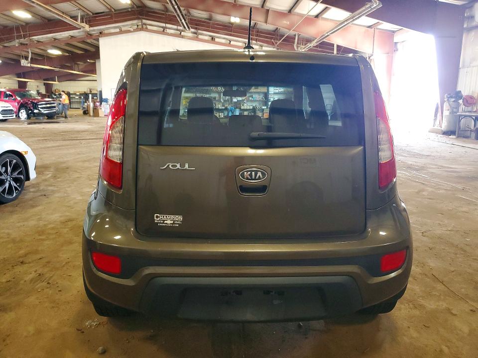 2012 Kia Soul VIN KNDJT2A67C7472265 COPART salvage auction — FRONT END, MI - DEALER ONLY CLEAN TITLE, sold $700 on 2026-07-31 (photo 6)