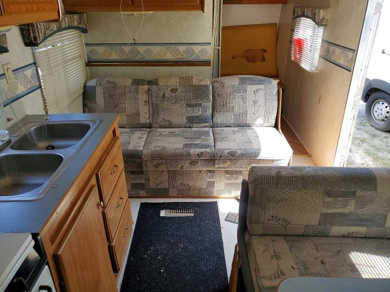 2002 Fleetwood All models VIN 1ED1J252122802478 COPART salvage auction — MINOR DENT/SCRATCHES, MD - CERTIFICATE OF TITLE, sold $200 on 2026-07-28 (photo 5)
