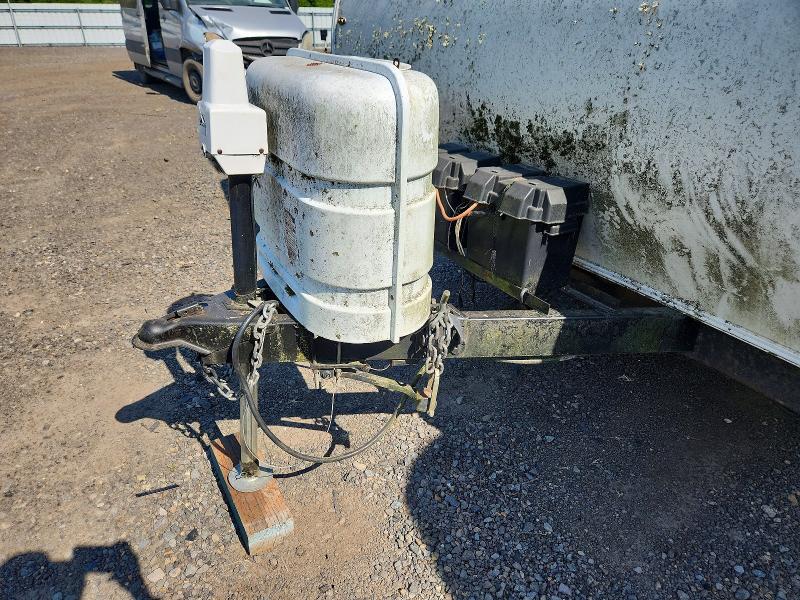 2006 Starcraft Travelstar VIN 1SABS02R061CK7204 COPART salvage auction — MINOR DENT/SCRATCHES, OR - CERTIFICATE OF TITLE, sold $225 on 2026-07-28 (photo 7)