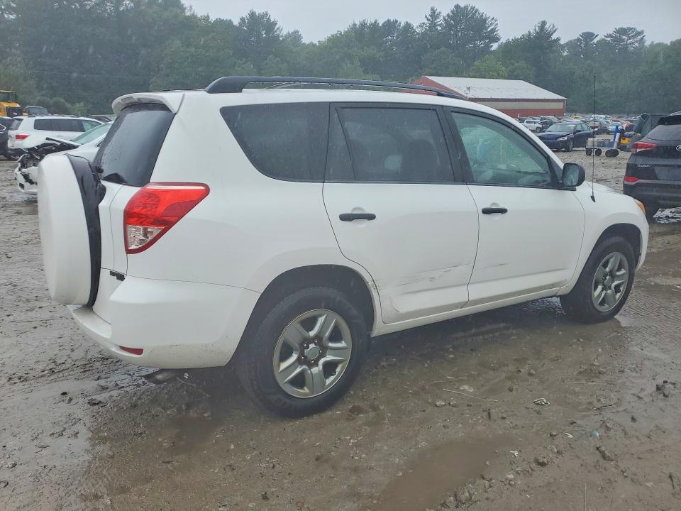 2006 Toyota Rav4 VIN JTMZD33V365029413 COPART salvage auction — NORMAL WEAR, CT, sold $1,350 on 2026-07-17 (photo 3)
