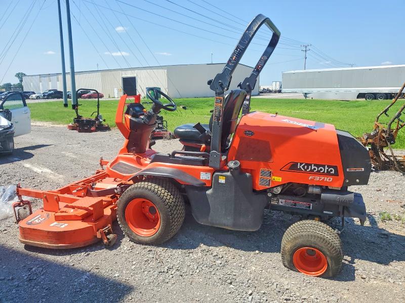 2023 Kubota F3710 VIN KBGKDCD0JP1F10094 COPART salvage auction — WATER/FLOOD, BS, sold $6,500 on 2026-07-31 (photo 3)