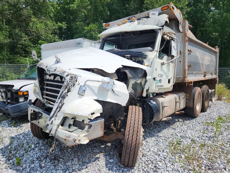 2017 Mack All other VIN 1M2AX09CXHM035478 COPART salvage auction — ALL OVER, PA - CERTIFICATE OF SALVAGE, sold $15,900 on 2026-07-23 (photo 9)