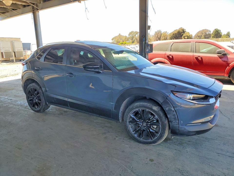 2025 Mazda Cx30 VIN 3MVDMBCM9SM757638 COPART salvage auction — FRONT END, CT, sold $12,600 on 2026-08-03 (photo 4)