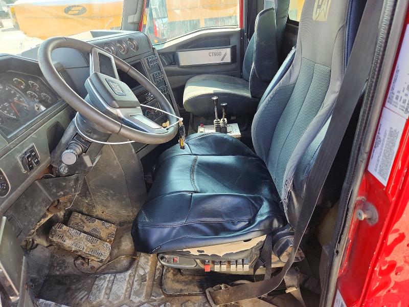 2013 Caterpillar All models VIN 1HTJGTKTXDJ415015 COPART salvage auction — NORMAL WEAR, CT, sold $425 on 2026-07-28 (photo 7)