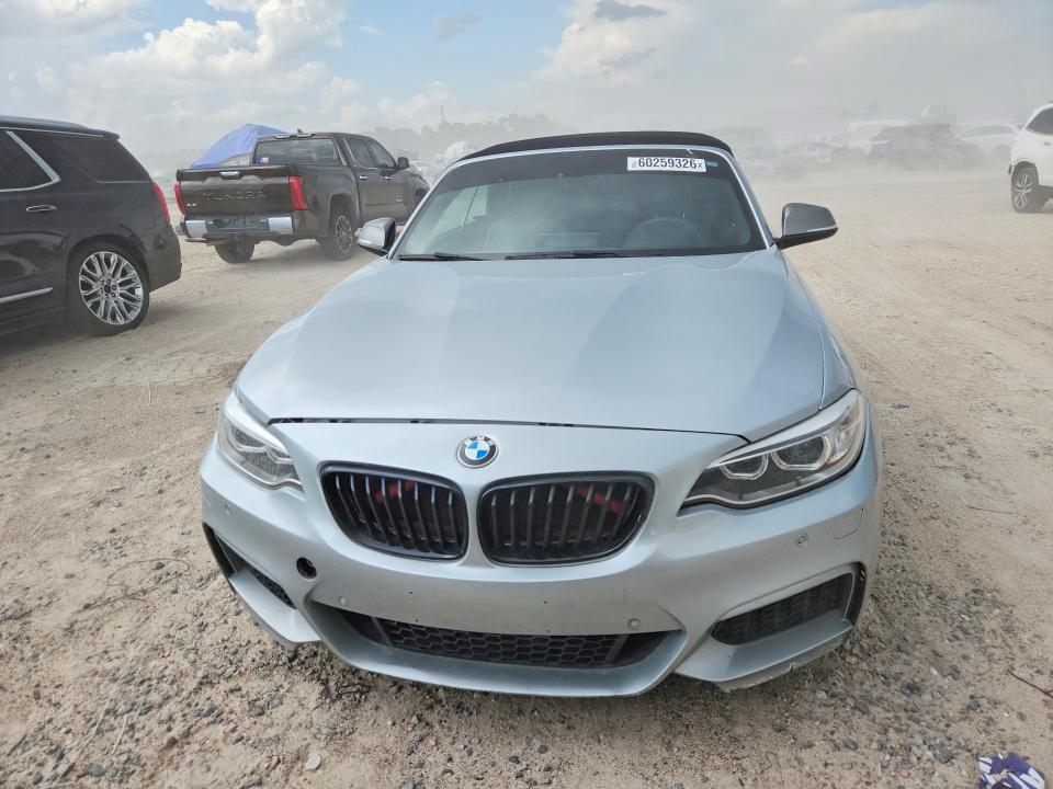 2017 BMW M2 VIN WBA2L3C32HV667882 COPART salvage auction — WATER/FLOOD, Co - Salvage Title, sold $9,800 on 2026-07-28 (photo 5)