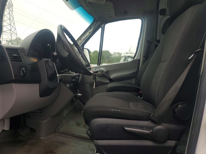 2015 Freightliner Sprinter VIN WDYPE8DC7F5976943 COPART salvage auction — NORMAL WEAR, RC, sold $8,400 on 2026-08-14 (photo 7)