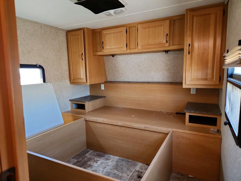 2011 Evergreen All models VIN 5ZWTE3626B1001368 COPART salvage auction — ALL OVER, AZ - CERT OF TITLE - SALVAGE, sold $70 on 2026-07-23 (photo 5)