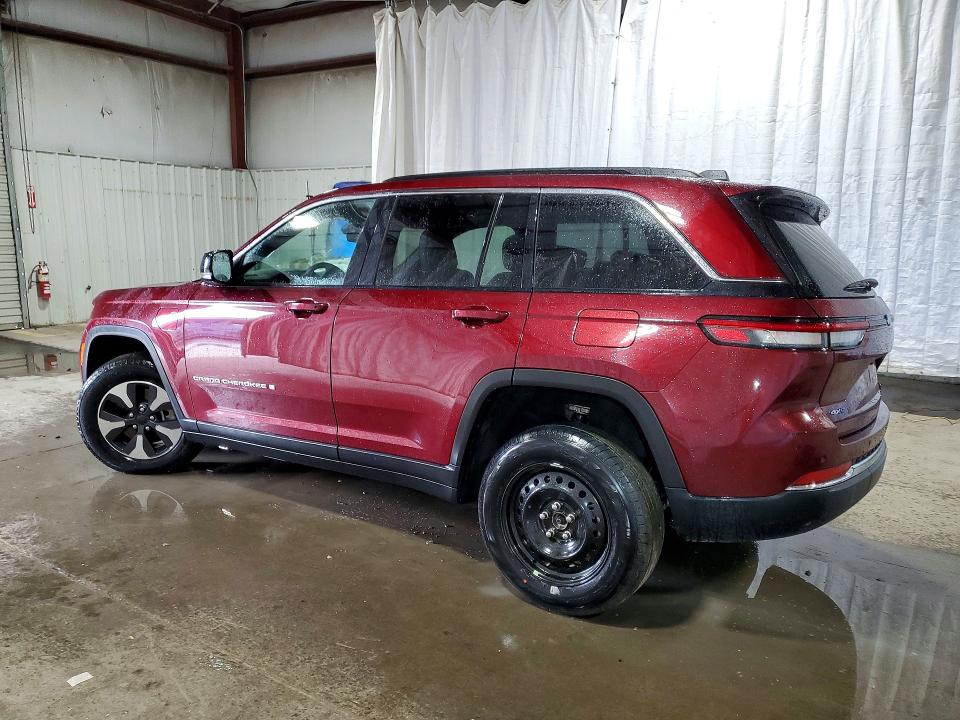2025 Jeep Cherokee VIN 1C4RJYB63S8704234 COPART salvage auction — FRONT END, Ca - Certificate Of Title, sold $15,600 on 2026-08-10 (photo 2)