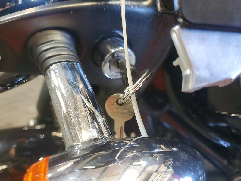 2011 Triumph motorcycle Bonneville VIN SMT900K10BT464793 COPART salvage auction — SIDE, WA - BILL OF SALE, sold $1,100 on 2026-07-23 (photo 8)