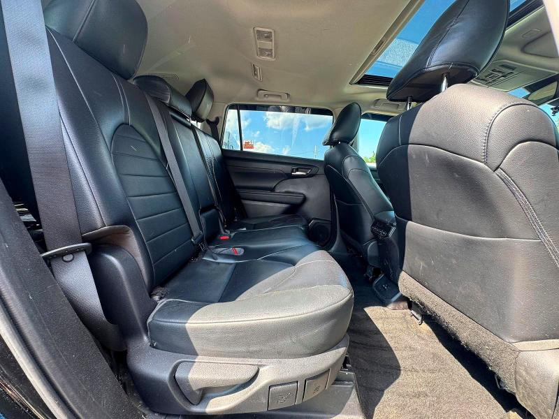 2023 Toyota Highlander VIN 5TDKDRBH1PS011052 COPART salvage auction — NORMAL WEAR, CT, sold $22,500 on 2026-07-20 (photo 6)