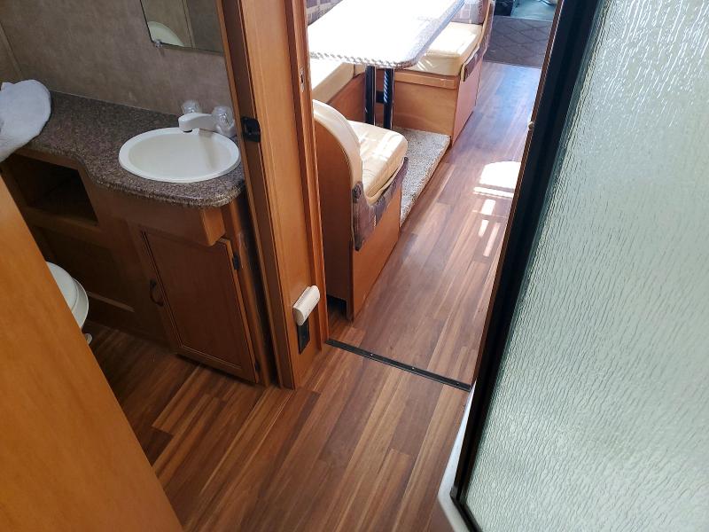 2014 Coachman Recreation VIN 1FDXE4FSXDDA63973 COPART salvage auction — DAMAGE HISTORY, MI - DIS/DLR/EXP ONLY CLEAN TITLE, sold $8,400 on 2026-07-30 (photo 9)