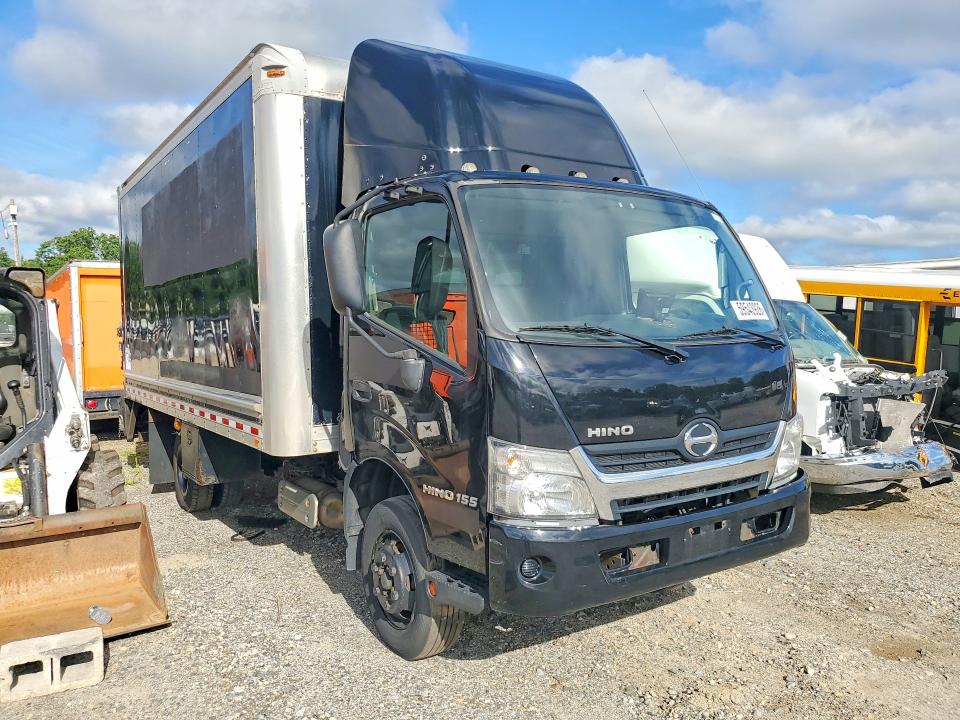 2018 Hino All other VIN JHHYDM1H6JK005256 COPART salvage auction — MINOR DENT/SCRATCHES, NJ - CERTIFICATE OF TITLE, sold $7,200 on 2026-07-20 (photo 4)