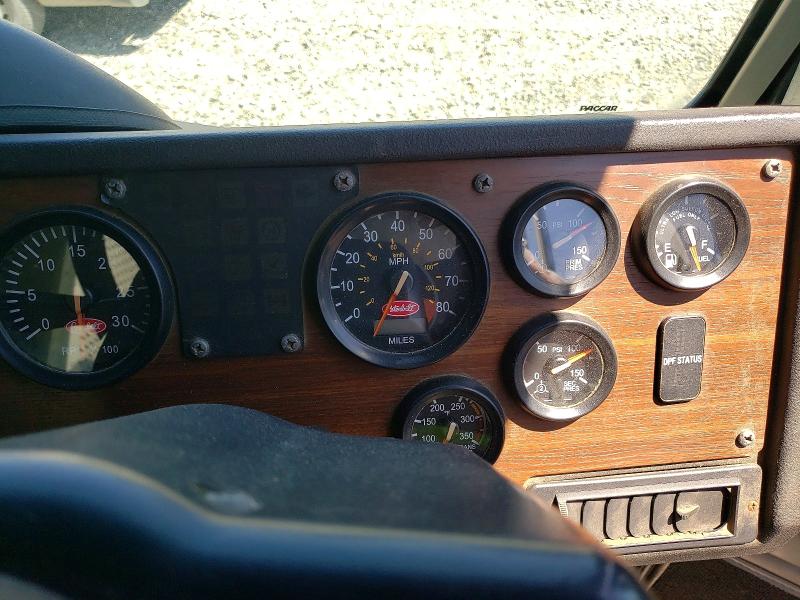 2013 Peterbilt All other VIN 3BPZL70X2DF192856 COPART salvage auction — MECHANICAL, CD, sold $1,500 on 2026-09-22 (photo 8)