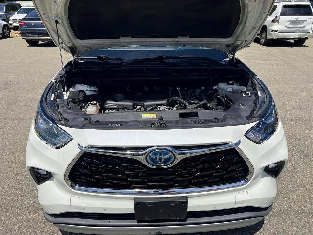2021 Toyota Highlander VIN 5TDYARAH5MS006372 COPART salvage auction — MINOR DENT/SCRATCHES, Tx - Certificate Of Title (P), sold $18,500 on 2026-07-31 (photo 8)
