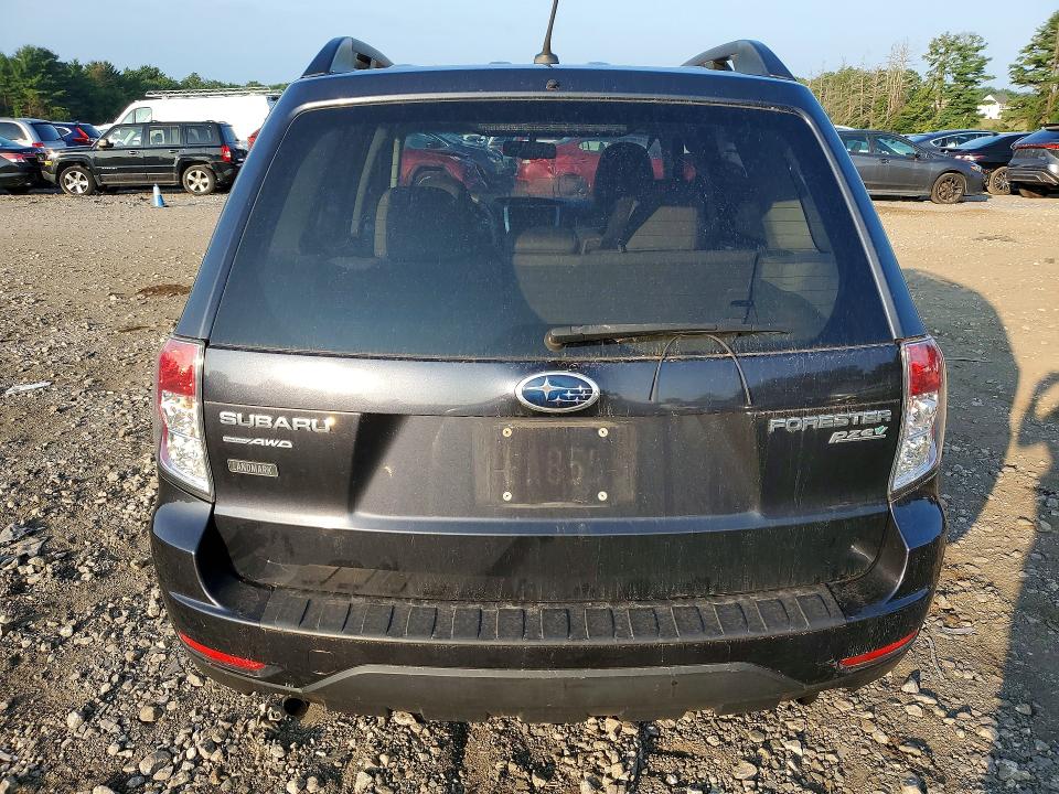 2011 Subaru Forester VIN JF2SHADC3BH735492 COPART salvage auction — MINOR DENT/SCRATCHES, MD - CERTIFICATE OF TITLE, sold $750 on 2026-07-27 (photo 6)