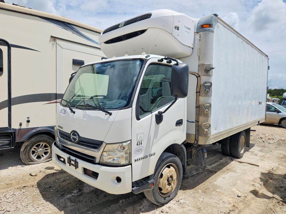 2016 Hino All other VIN JHHHDM2H9GK002066 COPART salvage auction — NORMAL WEAR, TX - CERTIFICATE OF TITLE, sold $1,350 on 2026-07-23 (photo 1)