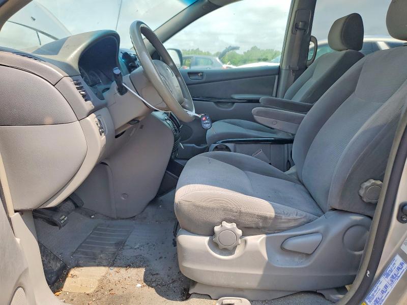 2004 Toyota Sienna VIN 5TDZA23C14S101671 COPART salvage auction — MINOR DENT/SCRATCHES, Il - Certificate Of Title, sold $775 on 2026-07-31 (photo 7)
