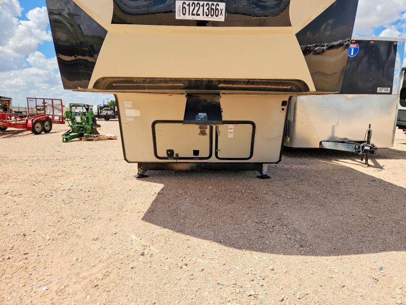 2018 Foresriver All models VIN 4X4FSAP29JJ036616 COPART salvage auction — MINOR DENT/SCRATCHES, SV, sold $7,100 on 2026-08-13 (photo 8)