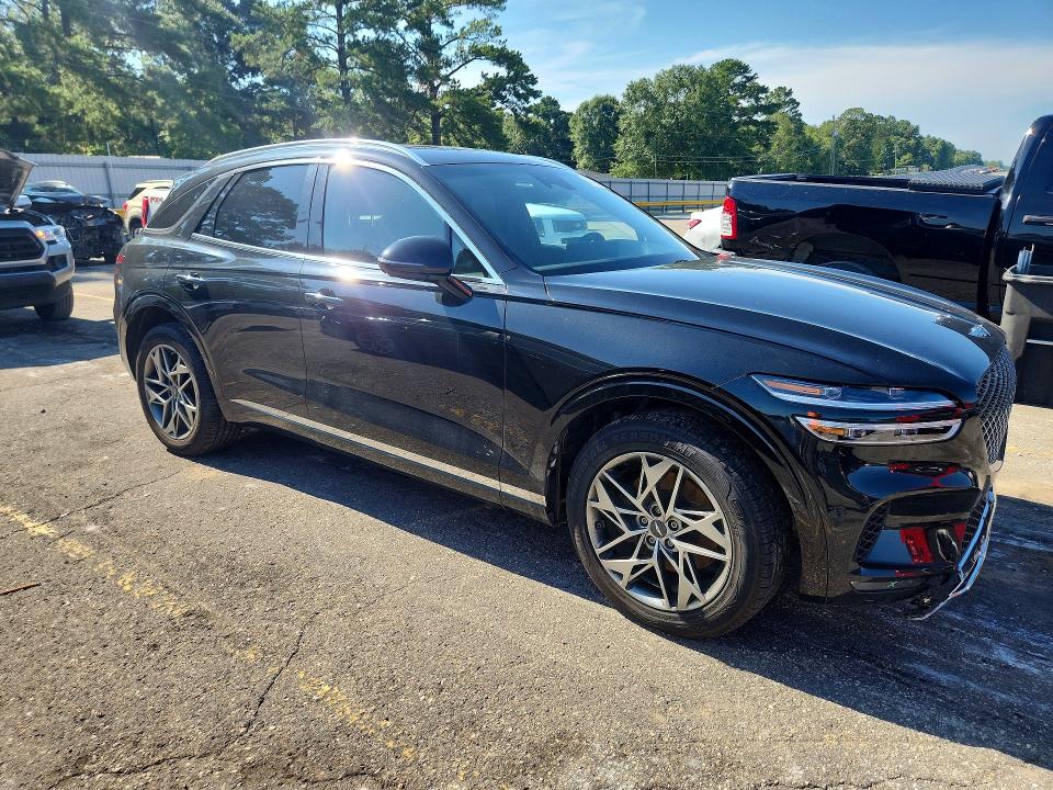 2022 Genesis All other VIN KMUMADTB7NU068781 COPART salvage auction — SIDE, CT, sold $10,000 on 2026-07-13 (photo 4)